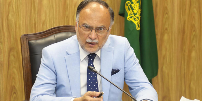 India has ‘weaponised water’, says Ahsan Iqbal, during flood visit