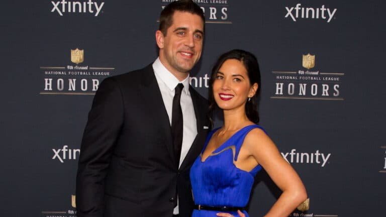 aaron rodgers wife