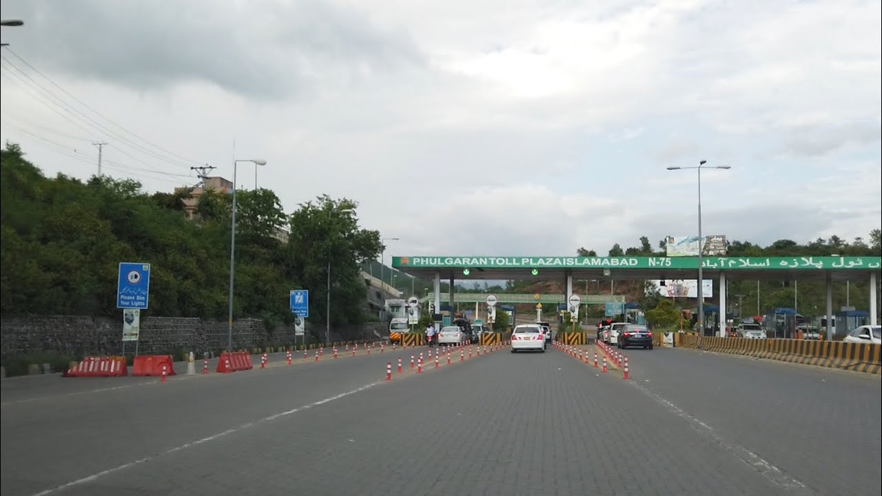 murree expressway toll plaza