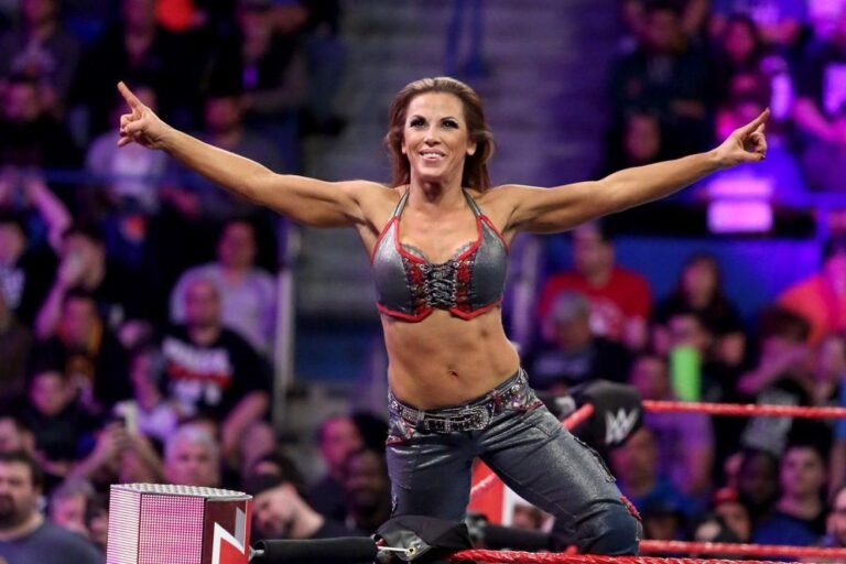 Mickie James Net Worth