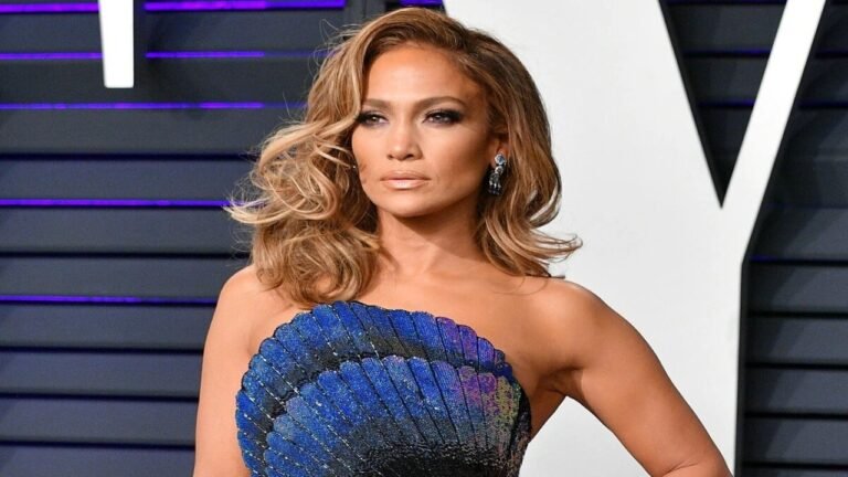 jennifer lopez net worth