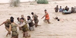 Pak Army continues rescue operations in South Punjab floods