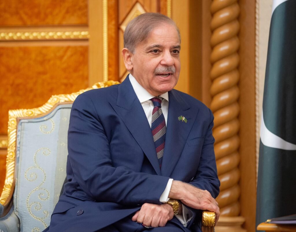 Shehbaz Sharif praises Saudi Vision
