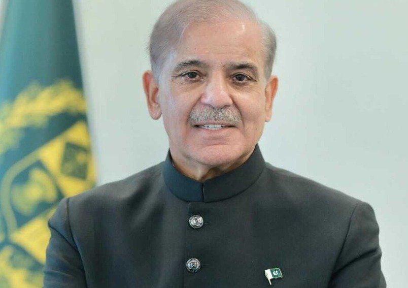 PM Shehbaz Unveils “Roshan Economy Power Package”