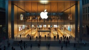 First official Apple retail outlet at Lahore