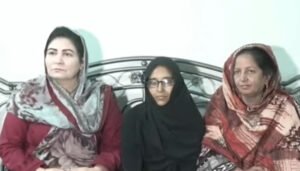 Girl Missing for 17 Years Reunited With Family Through Edhi Centre Karachi