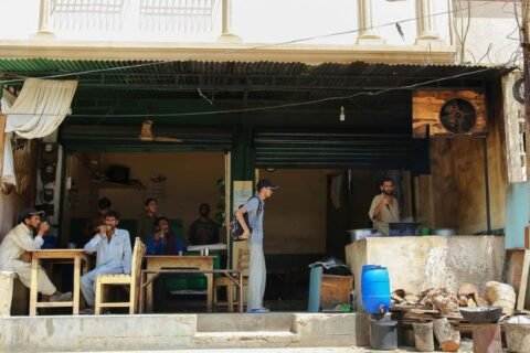 Hotel and Chai Dhaba in Karachi