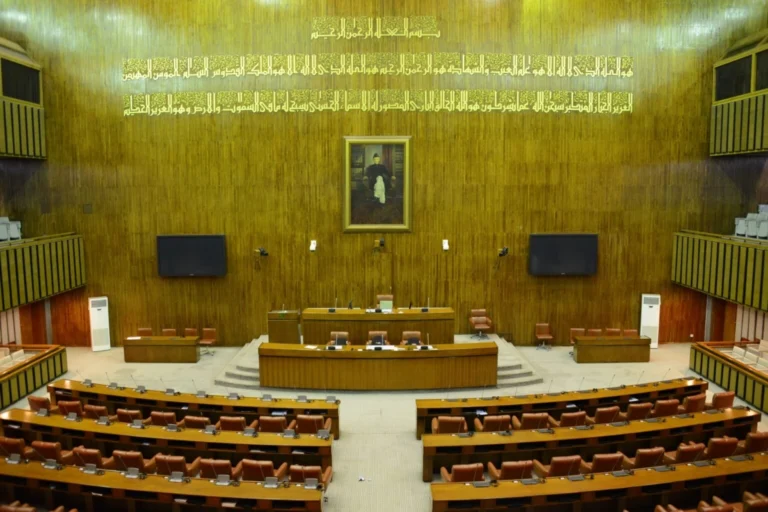 Senate passes additions to 27th Constitutional Amendment