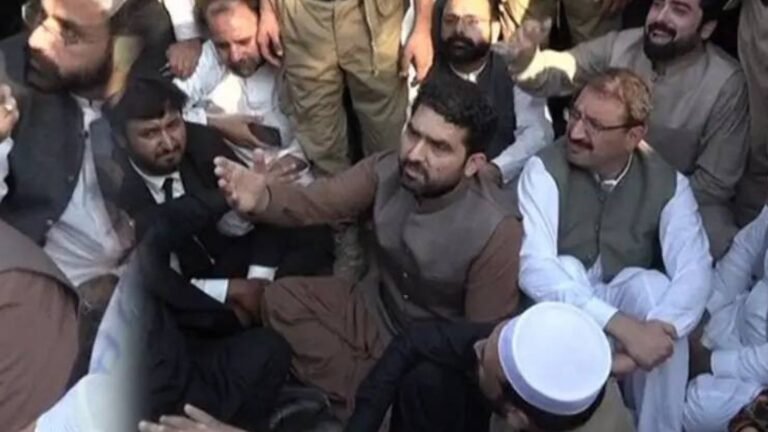 KP CM