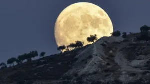SuperMoon