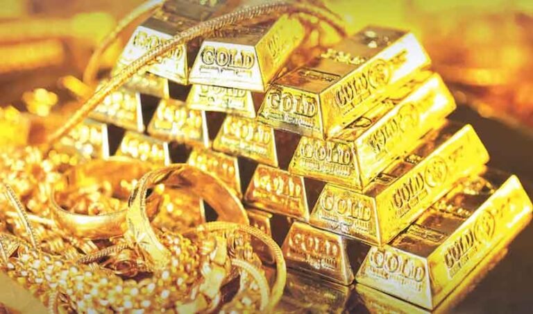 Gold and silver prices drop sharply in global and local markets