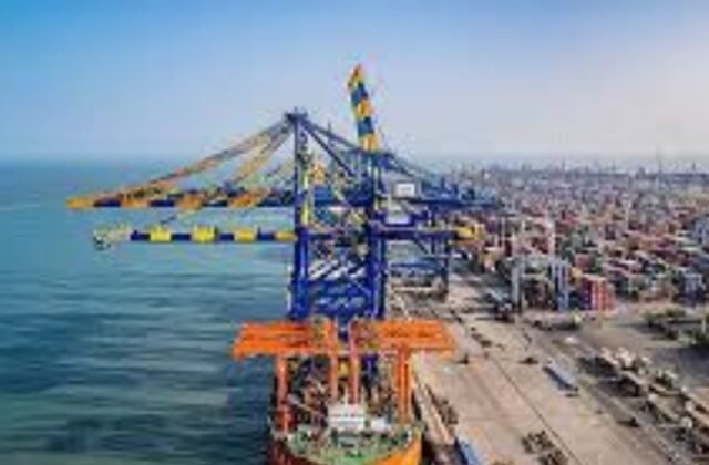 India steps back from Chabahar port