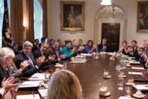 US cabinet acknowledges Pakistan as mediator