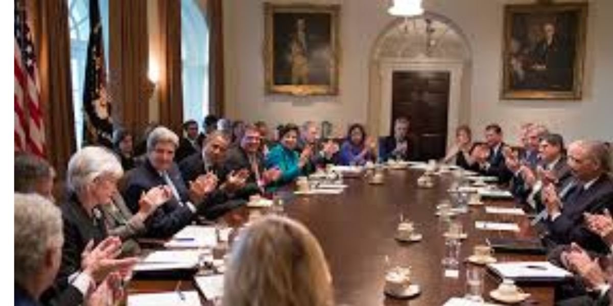 US cabinet acknowledges Pakistan as mediator