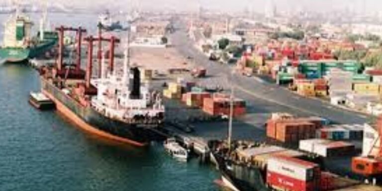 Trade at Pakistani ports