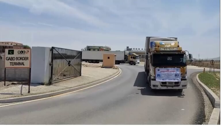 Pakistan opens huge new trade route to central Asia via Iran