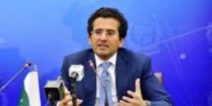 Market hours cut, petroleum minister