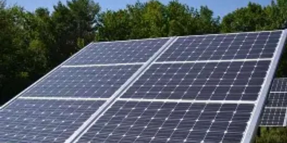 solar panels in Pakistan