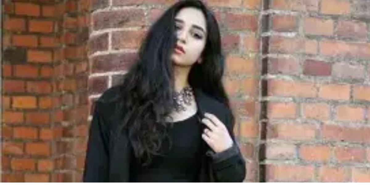 Pakistani showbiz actress Mamya Shajaffar