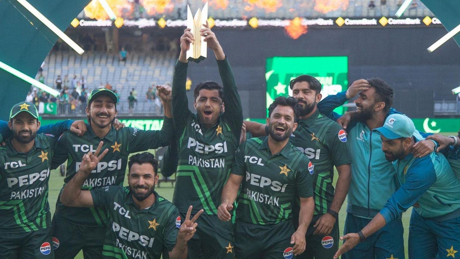 pakistan vs australia third ODI