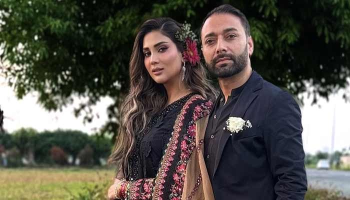 Fiza Ali resigns from morning show