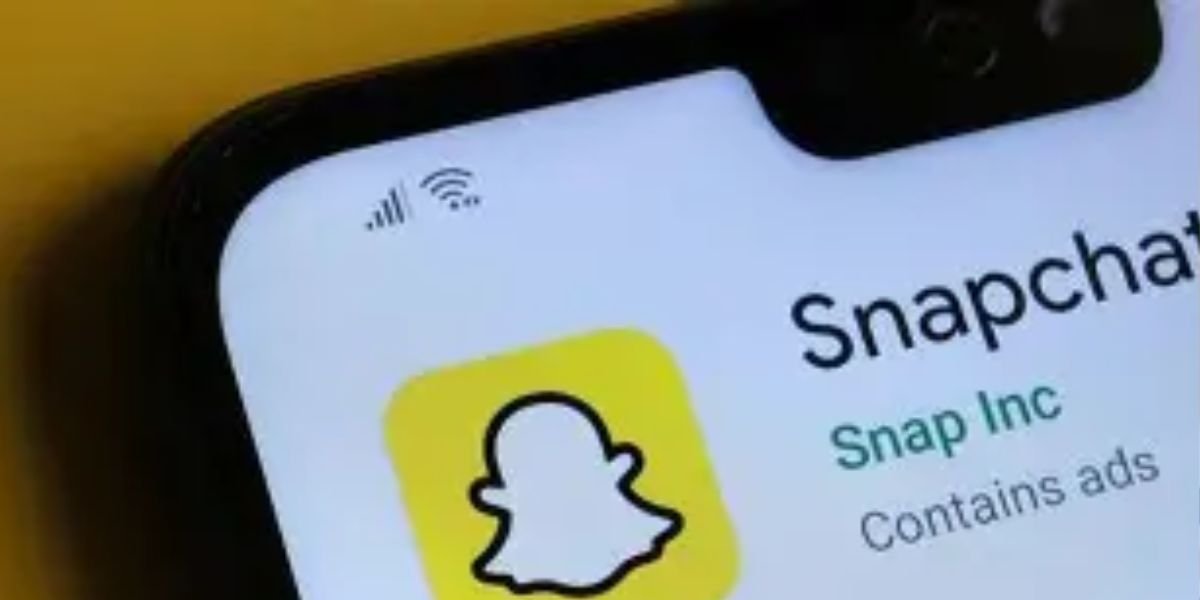 Snapchat new safety tools