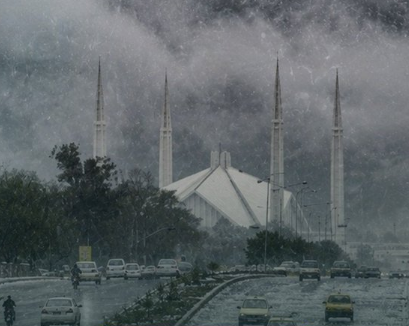 forecast rain and thunderstorms