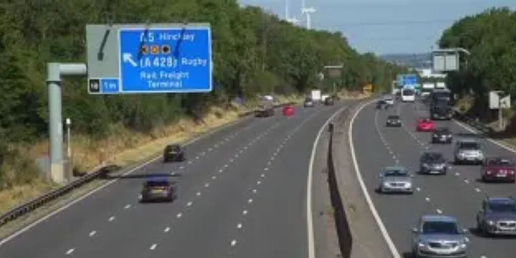 M-1, E-35 motorways