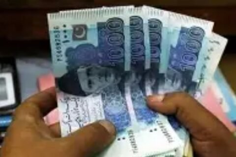 Govt ad-hoc relief for employees