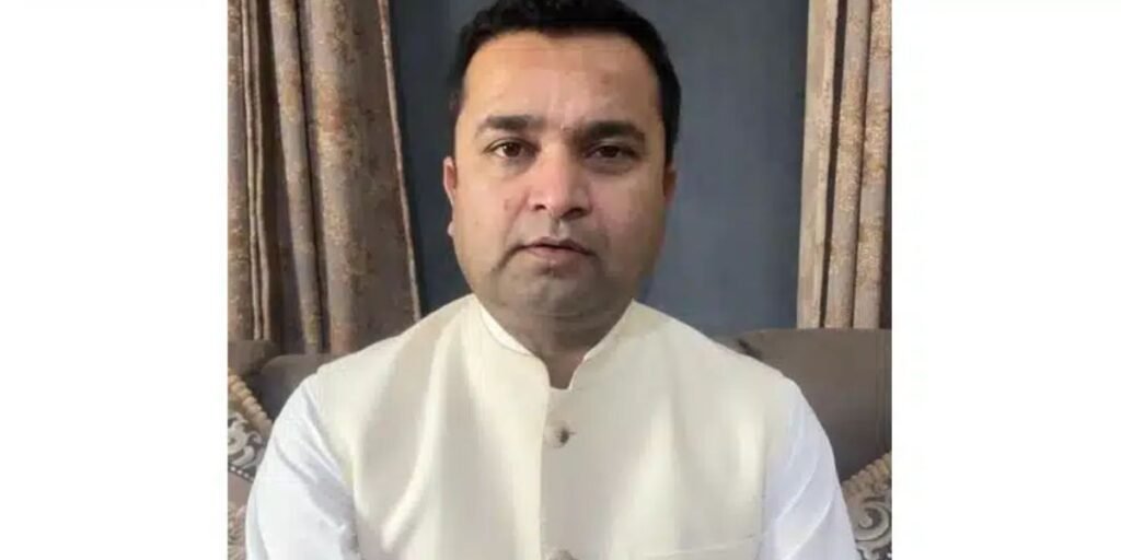 Journalist Fakhar Durrani