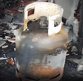gas cylinder