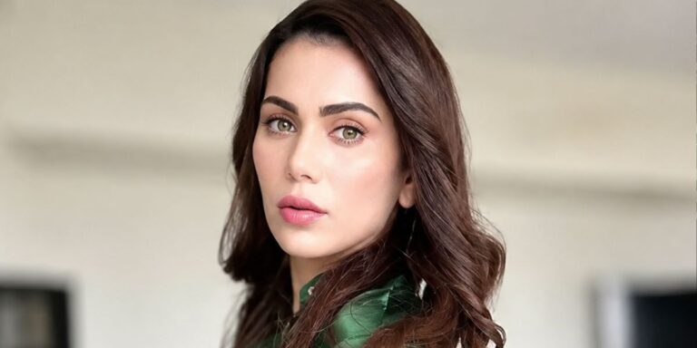 Ghana Ali Raza revealed her age