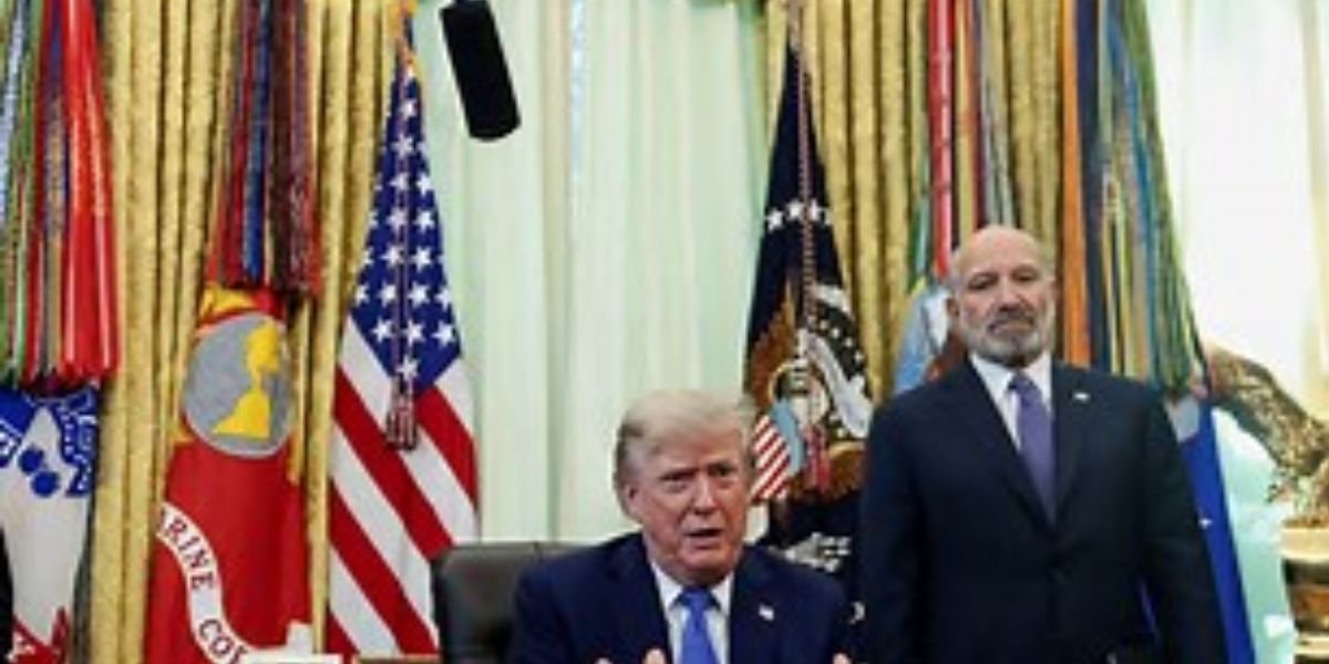 Trump signs 2 new orders to restrict birthright citizenship