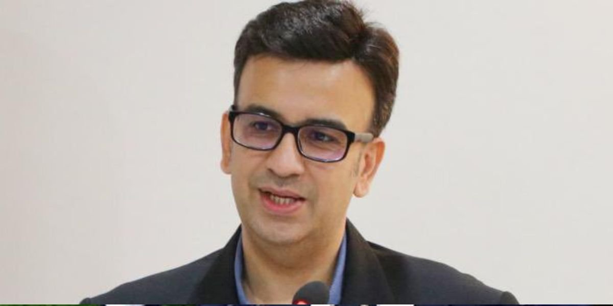 Muneeb Farooq