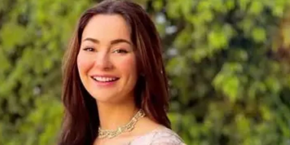 Hania Aamir faces criticism over dance video