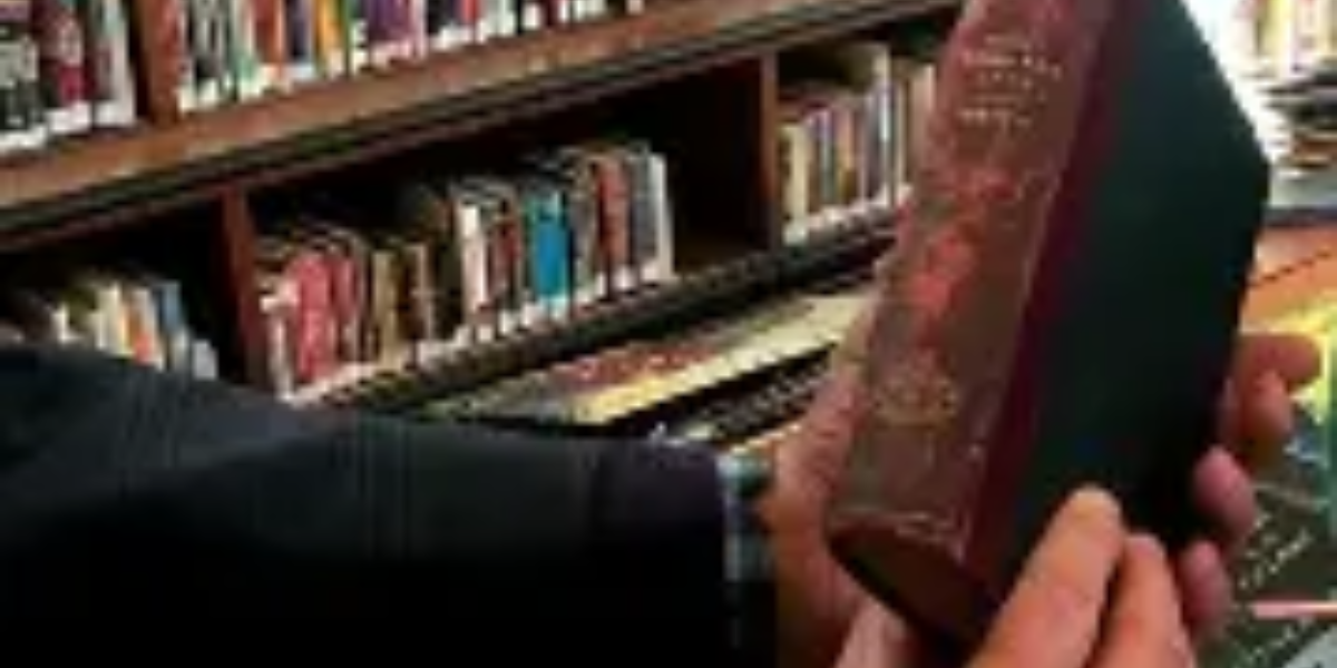 150 year over due book returned to Australian library