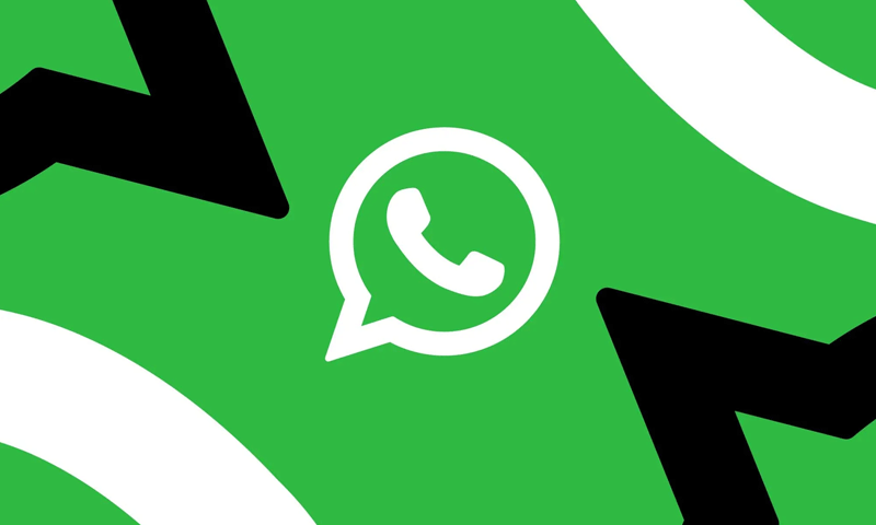 WhatsApp puts a price on customer replies