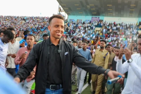 referee Omar Abdulkadir Artan
