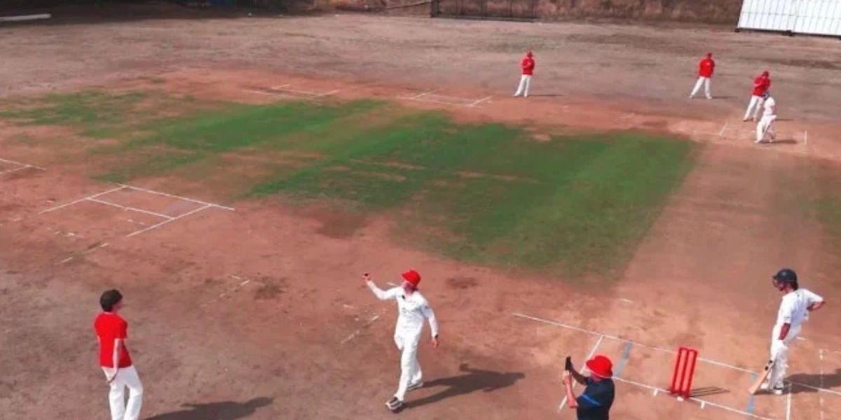 Bowler runs over 100 Kilometers to deliver a ball in bid for world record