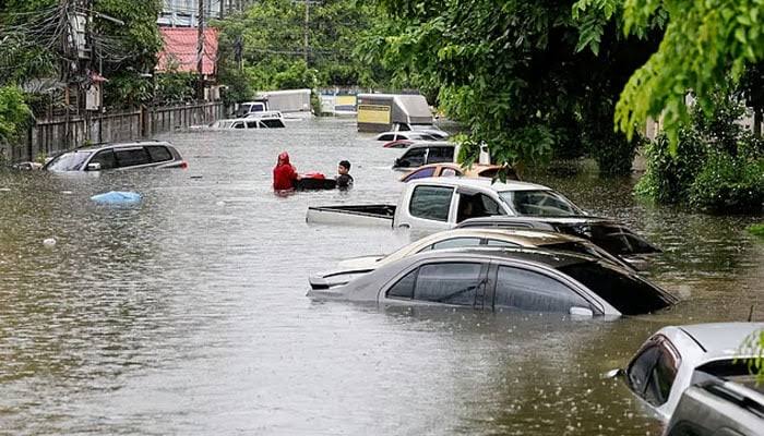 Heavy rain fall: Two days holiday announced in Bangkok
