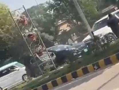 PTI MPA stopped at motorway checkpoint, guards open fire at Police