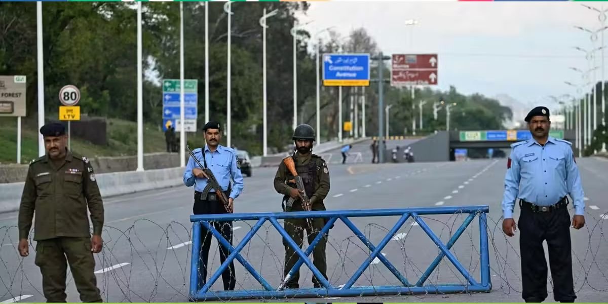 Islamabad prepares to stop long marches, details of costs emerge