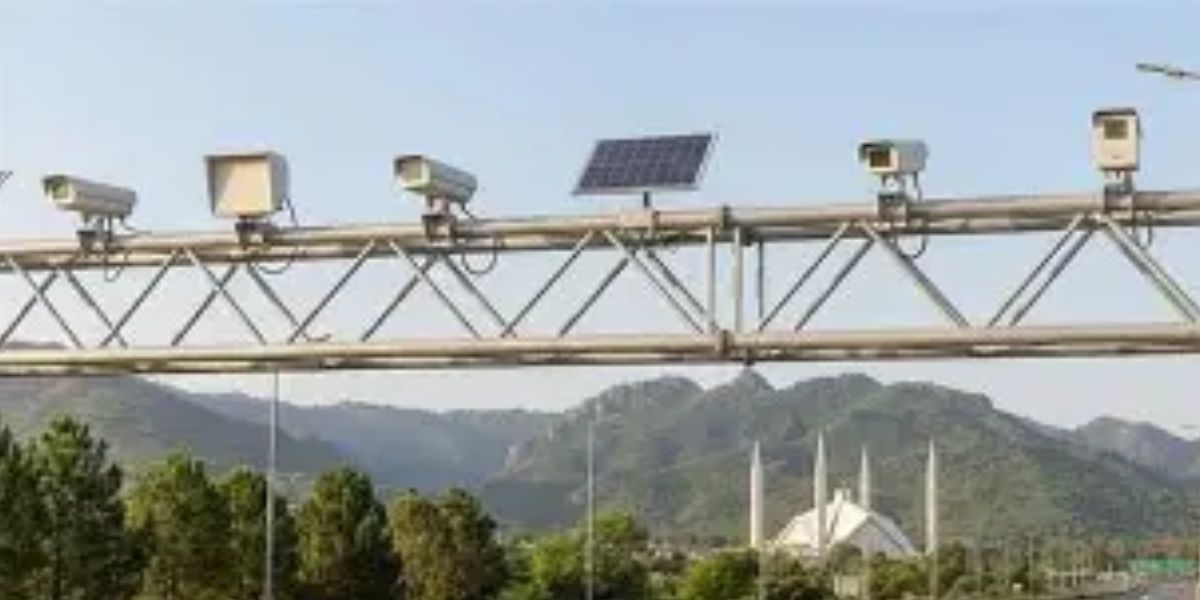 Islamabad approves heavy fine for damaging safe city cameras