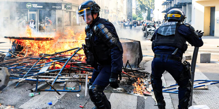 6,000 Arrested as Student Protest Sweeps Across the Country