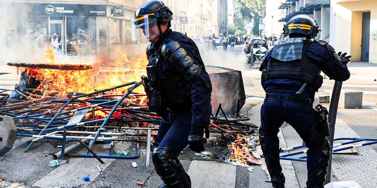 6,000 Arrested as Student Protest Sweeps Across the Country