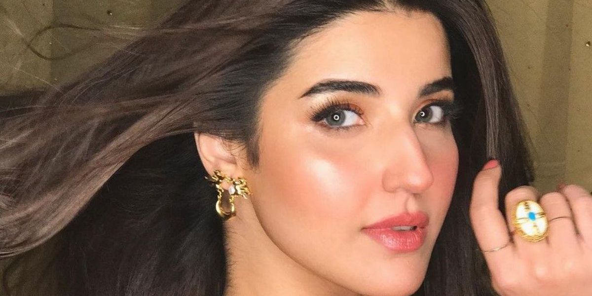 Actress Hareem Farooq responds to social media trolls